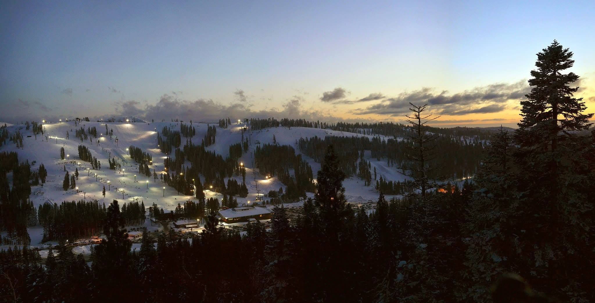 Boreal Mountain Resort photo 2