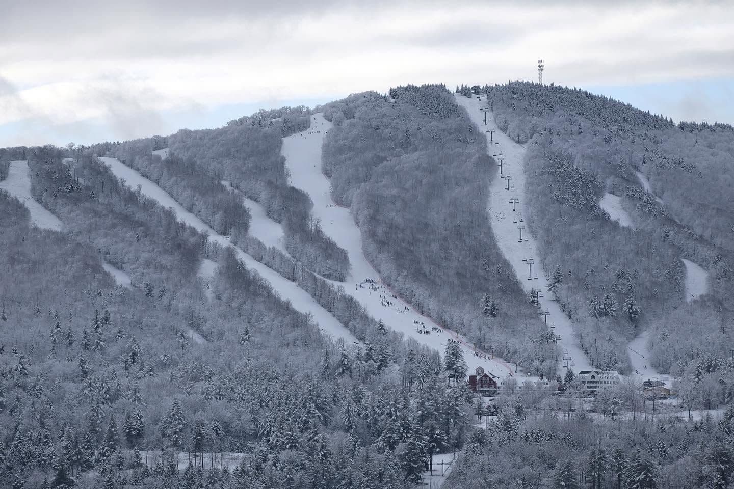 Ragged Mountain Resort photo 2